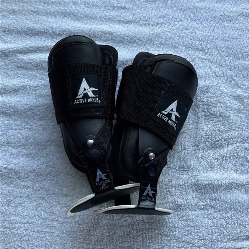 ✨VOLLEYBALL ANKLE BRACES✨